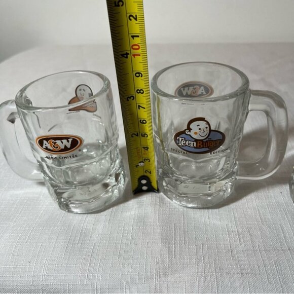 AW mini mugs Glass Drinkware Set Fun for kids Small mugs - Picture 6 of 6